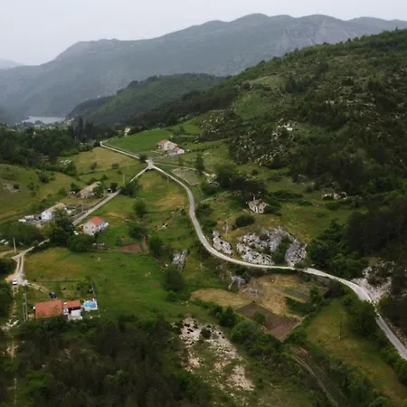 Holiday home - Vikendica Vukovic