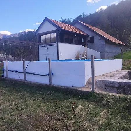 Holiday home - Vikendica Vukovic