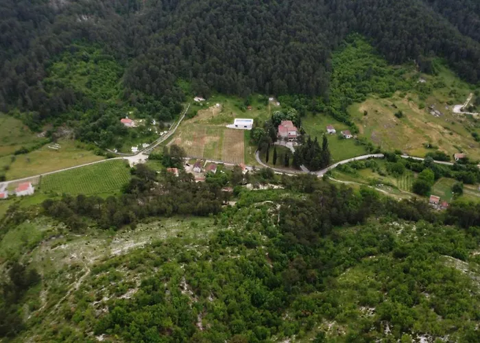 - Vikendica Vukovic Prázdninový dům *