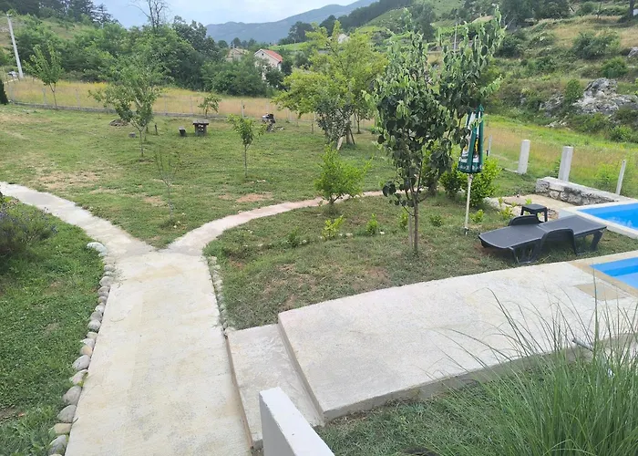 Holiday home - Vikendica Vukovic *